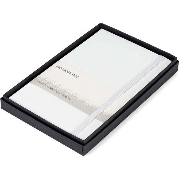 Moleskine Medium Notebook Gift Set - Deboss Thumbnail
