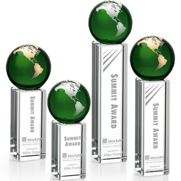 Luz Globe Award Green, Gold