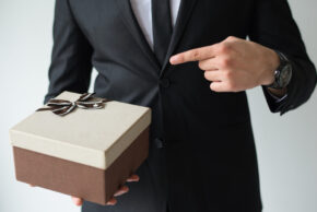 Unique Corporate Gifts to Stand Out in 2022